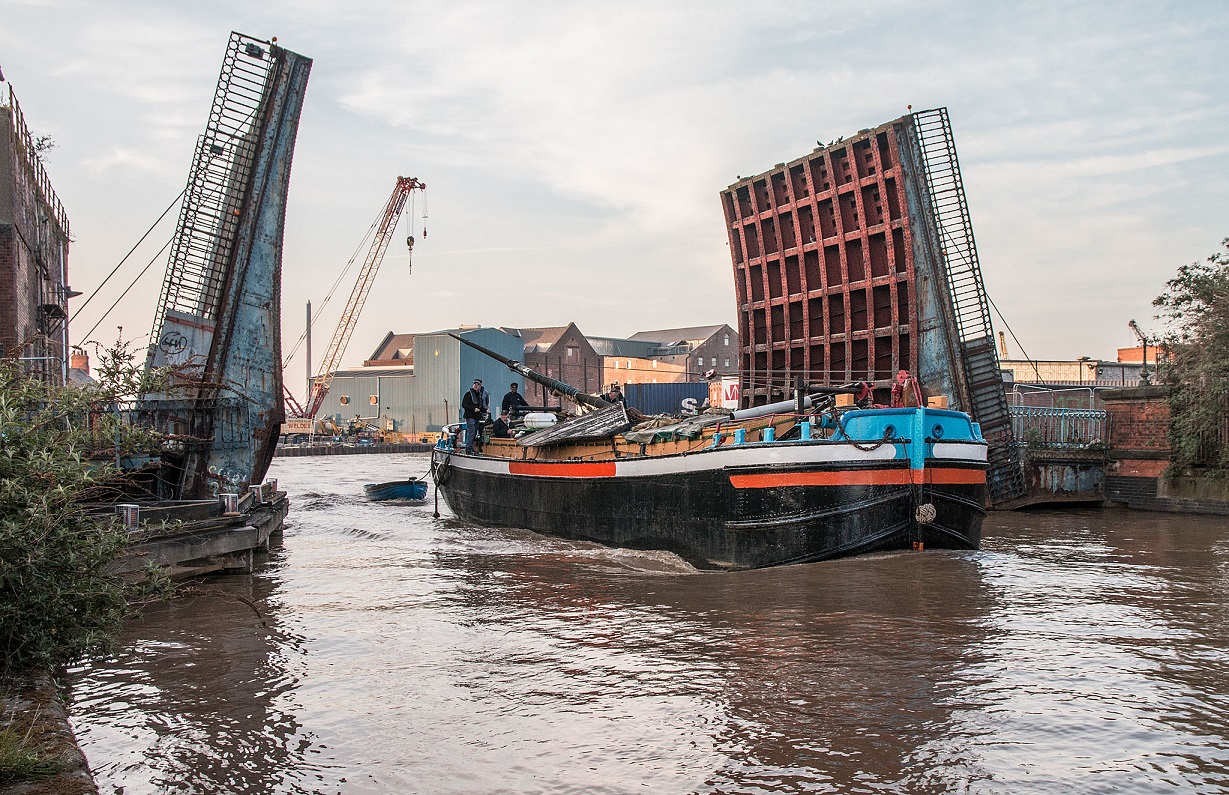 Comrade and Scott Street Bridge by Syd Young.