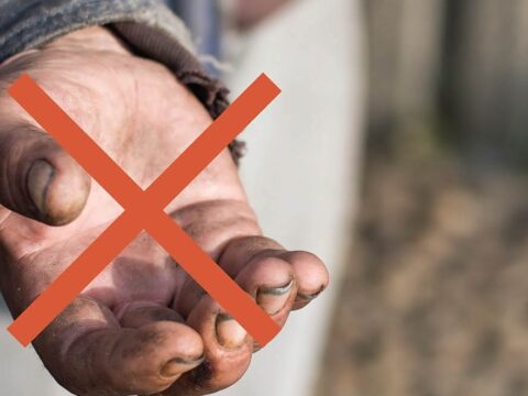 View article Group working to tackle problem begging in Hull city centre