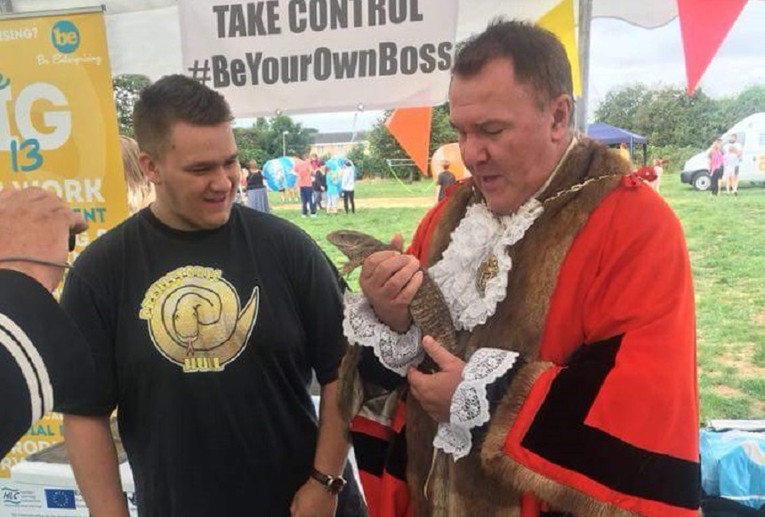 Ben Robinson of PreHistoric Hull with Hull's Lord Mayor, Councillor Steve Wilson.