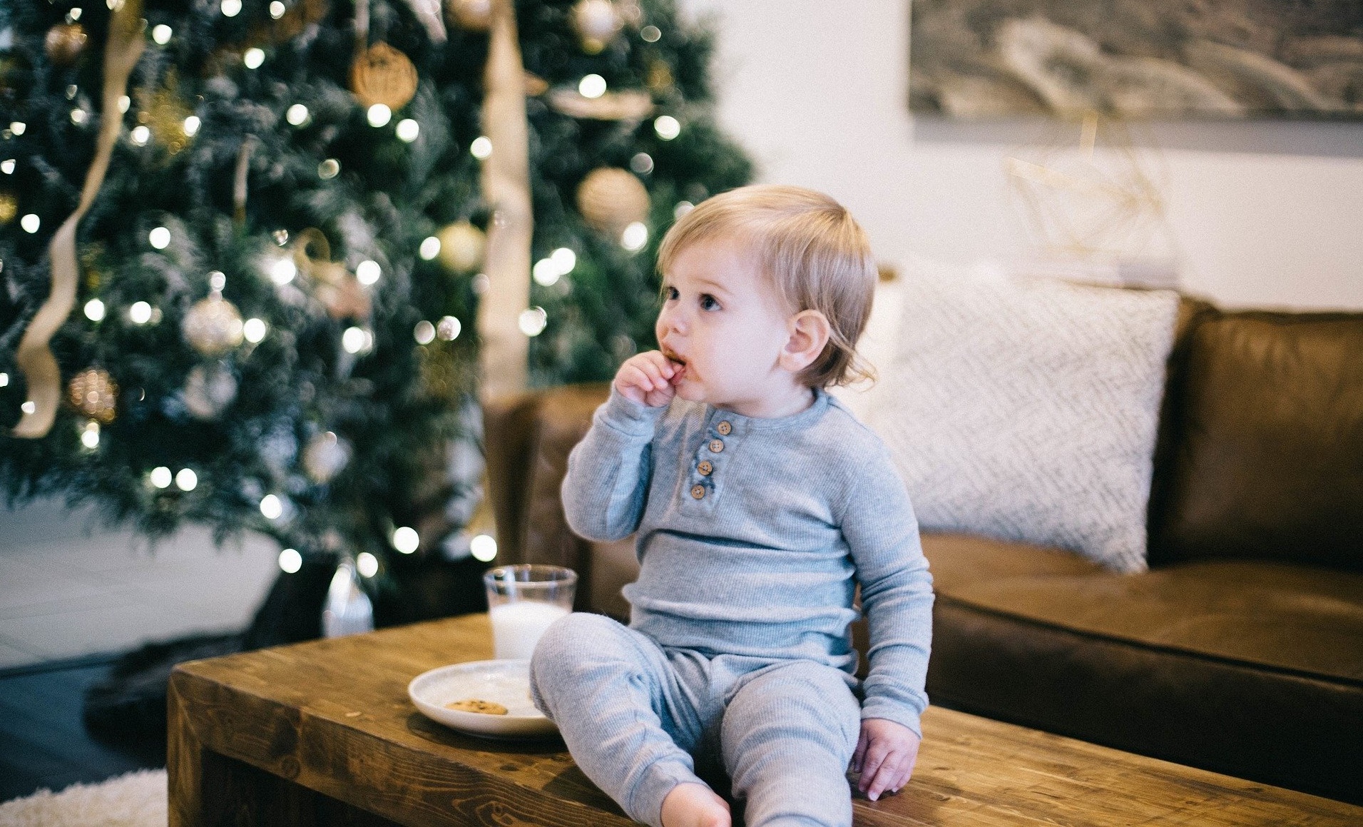 A child at home at Christmas