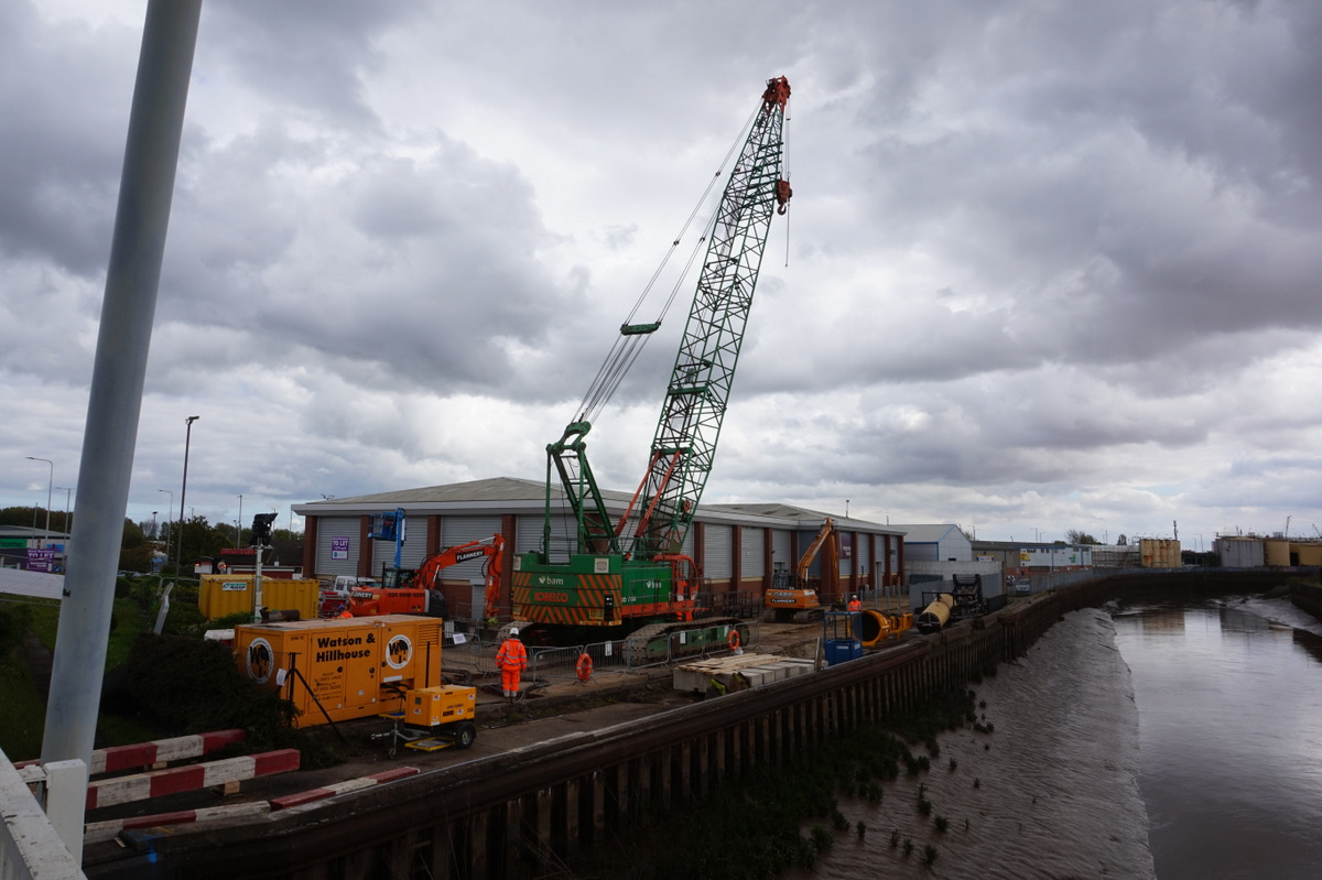 River Hull Defences