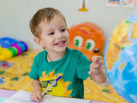 View article Apply for 30 hours free childcare for three and four-year-olds by end of August