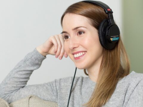 View article 5 ways to stay connected during isolation from coronavirus