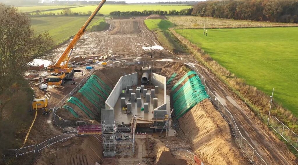 Flood scheme to protect more than 4,000 homes wins top award – Hull CC News