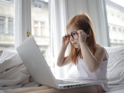 View article Children in Hull to be given laptops after £10k donation