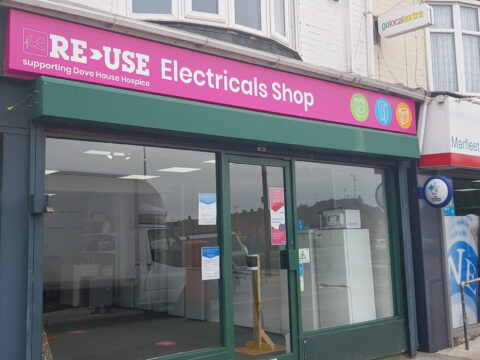 View article Free collections for large domestic appliances