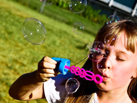 View article Families urged to follow public health guidance as summer holidays begin