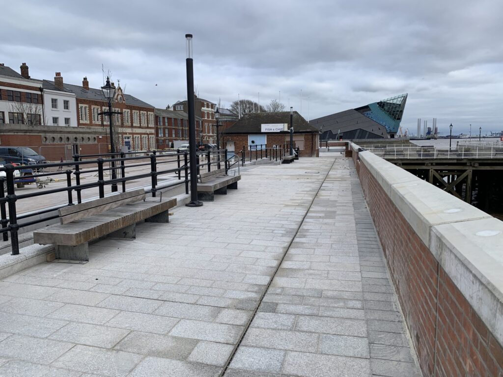 Vital flood defences at Victoria Pier completed – Hull CC News