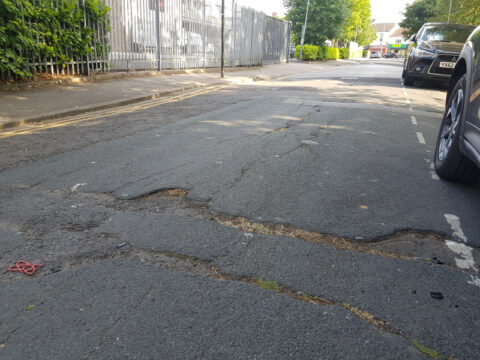 View article Essential work to improve worn-out road surface in Vane Street