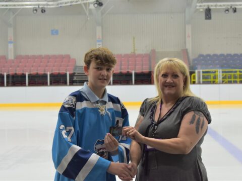 View article Up-and-coming Hull hockey player awarded annual leisure membership