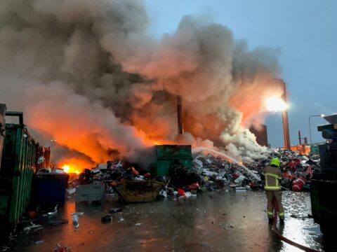 View article Warning as two major Hull fires caused by incorrect waste disposal 