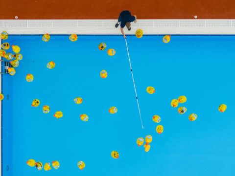 View article Hull Fair comes to Albert Ave as giant hook a duck competition fills new lido