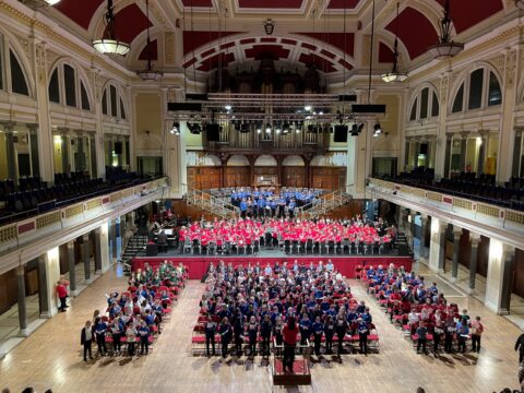 View article Hull schoolchildren debut new Song for Hull at the annual Festival of Carols