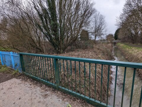 View article Flood resilience scheme underway at Setting Dyke