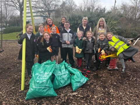View article Marfleet Park makeover: Schoolchildren join Hull City Council for community litter-pick 