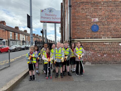 View article Thoresby Primary School: Pupils join Love Your Neighbourhood team for community litter-pick in Avenues ward  