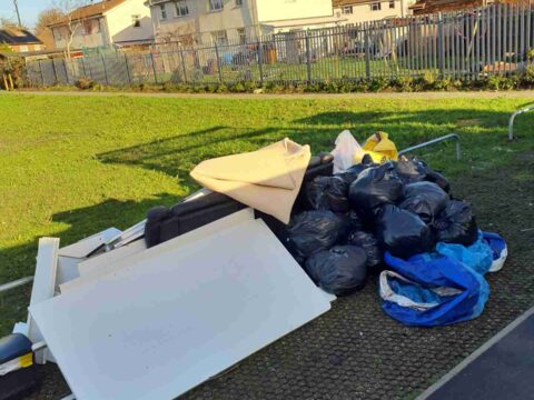 View article Eight residents receive £1,000 fines for fly-tipping in Hull 