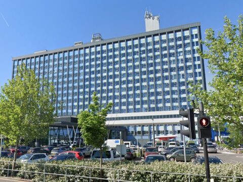 View article Council cracks down on littering outside Hull Royal Infirmary 