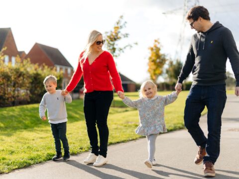 View article Hull’s new app rewards residents for walking, cycling, or catching the bus or train