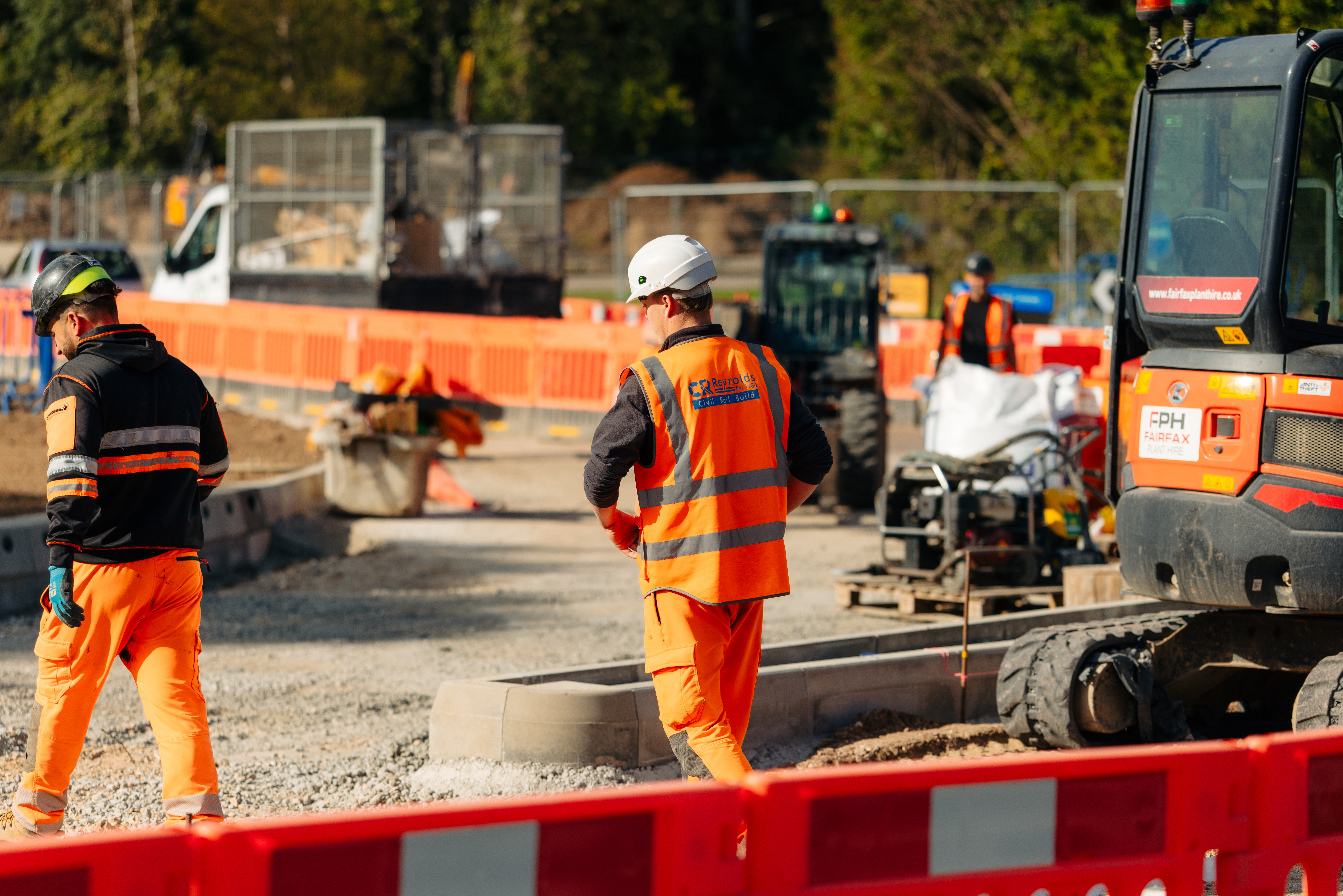 Staff from CR Reynolds Ltd working on the Wawne Road / Bude Road Roundabout Improvement Scheme